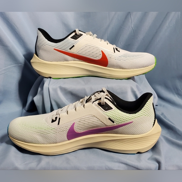 Nike Air Zoom Pegasus 40 PRM Men's Size 13 White Multicolor running FJ1051 100 - Picture 4 of 10